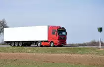 MAN TGA 18.440,  S. Vo� Transporte , kurz vor`m  Starenkasten (Blitzer)  auf einer Kreisstrasse von Euskirchen nach Heimerzheim - 17.03.2010