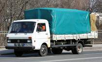 VW Kleintransporter mit Rostansatz am Fahrerhaus, Euskirchen 17.03.2010