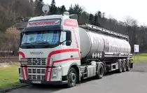 Volvo 440 Euro5 mit Tankauflieger, Bad M�nstereifel 20.03.2010