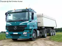Mercedes-Benz Actros 1841 Sattelzug f�r Sch�ttguttransport - fotografiert am 21.06.2009 im Land Brandenburg - Copyright @ Ralf Christian Kunkel