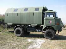 W 50 LA Lastwagen mit Spezialaufbau der NVA, beim 6. groe TATRA-Treffen Seehausen/Altmark 20.09.2009