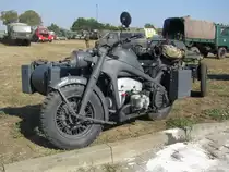 Motorrad Z�ndapp KS 750 mit Beiwagen und H�nger der deutschen Wehrmacht, beim 6. gro�e TATRA-Treffen Seehausen/Altmark 20.09.2009