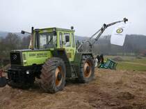 MB Trac 1600 turbo steht in der Landmaschinenausstellung der Gebrder Herrlich in Hofbieber-Langenbieber anl. des 50-jhrigen Firmenjubilums am 20.03.2010
