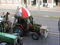 frher kamen die Vinkinger mit Booten und heute..........<br>

Freimarktumzug in Bremen am 27.10.07