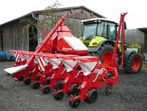 Kverneland Optima ausgestellt in der Landmaschinenausstellung der Gebrder Herrlich in Hofbieber-Langenbieber anl. des 50-jhrigen Firmenjubilums am 20.03.2010

