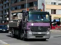 Mercedes Actros unterwegs in der Stadt Biel am 19.03.2010