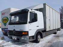 ATEGO817 mit Aufbau fr Turnierpferde;100217