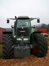 Frontansicht eines Fendt Vario, gesehen in der Landmaschinenausstellung der Gebr�der Herrlich in Hofbieber-Langenbieber anl. des 50-j�hrigen Firmenjubil�ums am 20.03.2010 