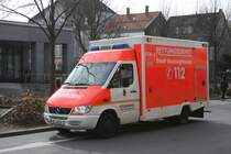 Feuerwehr Recklinghausen
RTW 
RE 6016
Mercedes CDI
Aufgenommen am HBF Recklinghausen, 24.3.2010.