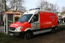 Feuerwehr Recklinghausen
KTW
RE RE 6021
Mercedes Sprinter
Florian Recklingausen 0/85/2
Aufgenommen auf der Palmkirmes in Recklinghausen, 24.3.2010.