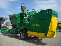  Kartoffeltechnik WM 6000  aus P�nning/Bayern,
gezogener Vollernter mit eigener Hydraulikanlage,
Steuerung von der Schlepperkabine aus,
M�rz 2010