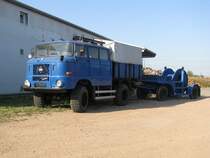 Lkw W 50 L mit Doppelkabine und Anhnger (Kabeltrommel) beim 6. groe TATRA-Treffen Seehausen/Altmark 20.09.2009