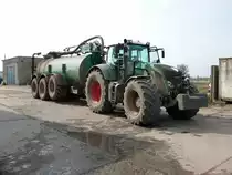 FENDT-Traktor am 26.M�rz 2010 im Industriegel�nde von Bergen/R�gen.