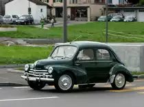 Oldtimer in Blonay.
Leider weiss ich nicht genau welches Modell! Kann mir jemand weiterhelfen?
11.10.2010