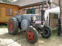 Traktor LANZ BULLDOG aus dem M�ritz-Kreis beim 16. Oldtimer- und Traktorentreffen, Alt Schwerin/Meckl. 08.08.2009
