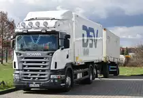 Scania R 400 H�ngerzug  DSV  in Weilerswist - 27.03.2010