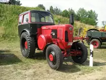 Traktor LANZ BULLDOG 60 aus dem landkreis L�chow-Dannenberg beim 11. Perleberger Oldtimer- und Milit�rfahrzeugtreffen, Flugplatz Perleberg 12.07.2009