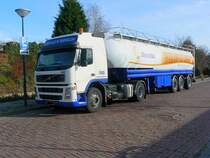 Volvo FM 400 Oegstgeest, Niederlande 21-03-2010.