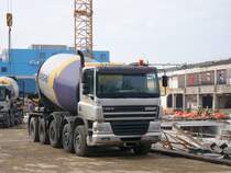GINAF Betonmischer Rotterdam Centraal Station, Niederlande 17-02-2010.