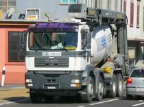 MAN Betonmischer unterwegs in Nidau am 06.04.2010