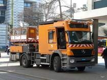 Mercedes Axor  MOBBY DICK  Hilfswagen der BVB ( Basler Verkehrsbetriebe / Tram ) abgestellt in der Stadt Basel am 19.03.2010