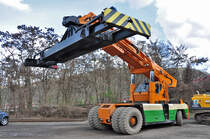 Container Hebe- und Transportfahrzeug - Brohl 02.04.2010