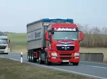 MAN-Kipper am 29.M�rz 2010 auf der B96 bei Bergen/R�gen.