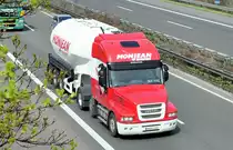 Iveco Strator 450  Monjean Transporte , A 61 bei Rheinbach 14.04.2010