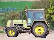 ZT 323 A aus dem VEB Traktorenwerk Sch�nebeck/ DDR, Kombinat Fortschritt - ein Traktor mit 100 PS und Allradantrieb, der auch heute noch sehr viel in der Landwirtschaft vertreten ist. - fotografiert am 13.04.2009 im Land Brandenburg - Copyright @ Ralf Christian Kunkel