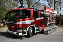 Werkfeuerwehr Ineos Phenol
RE PC 1120
HLF 24/17-20
Scania 114 G340
Aufbau: Rosenbauer
Aufgenommen bei der Feuerwehr Gladbeck Rentorf am 24.4.2010.