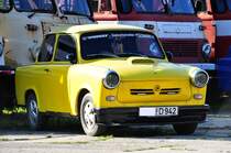 Trabbelbant etwas getunt, Technik-Museum Ptnitz am 15.04.2010