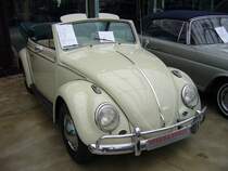 VW Kfer Cabrio mit Exportstostangen Baujahr 1960. US-Reimport im Dsseldorfer Meilenwerk.