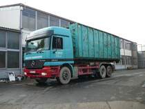 MB Actros 2543 von RUDOLPH-TRANSPORTE steht auf der Waage des Altmetallverwerters JOHANN DRING in Fulda, April 2010