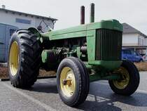 John-Deere Diesel nimmt an der Oldtimerausstellung in St.Martin/Innkreis teil;100411