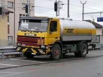 Scania 92 M Tanklastwagen in Kerzers am 04.04.2010
