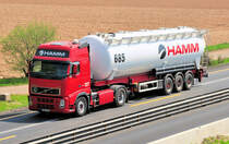 Volvo FH12 480 Tanksattel  Hamm , A61 bei Heimerzheim 28.04.2010