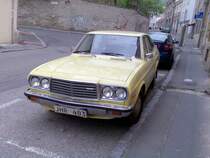 Mazda 929. Gesehen: 28.04.2010