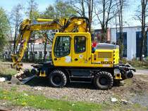 Liebherr 900 Zweiwegebagger am 23.04.2010 in Aachen West