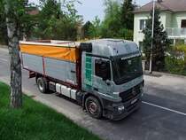 ACTROS1841 von Wurmhringer ist Richtung Vcklabruck unterwegs;100430