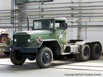 M 52 Sattelzugmaschine der U.S. Army - im Bestand der Kieker-Sammlung - fotografiert zum Militrfahrzeug-Treffen in Kummersdorf-Gut am 04.07.2009 - Copyright @ Ralf Christian Kunkel 