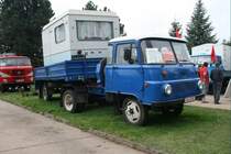 Ein seltenes Fahrzeug.Robur Sattelzugmaschine gesehen zum 13. Oldtimertreffen am 02.05.10 in Werdau.