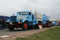 Dieser Kraz nebst Tieflader war beim 13. Oldtimertreffen in Werdau zu Gast.02.05.10.