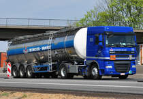 DAF XF Tankauflieger  De Decker-Vanriet , A61 bei Heimerzheim 28.04.2010