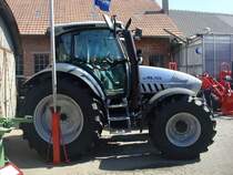 Lamborghini R6.125, Allradschlepper aus Italien,
6-Zyl.Deutz-Turbodiesel, 6000ccm, 130PS, 50Km/h,
April 2010