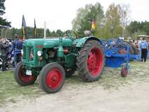 Traktoren -Famulus- 36 aus dem Landkreis Barmin beim Ostfahrzeug-Treffen Finowfurt 24.04.2010