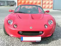 LOTUS-Elise  frontal  am Messegel�nde in Ried i.I.;100422