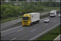MAN-Sattelzug, auf der A2, bei Lehrte am 11.05.2010.