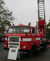 IFA W50 L/DL im Dresdener Alberthafen zum Dresdener Oldtimermakt 2009