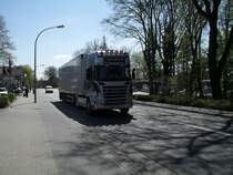 Scania R480 Silver Edition kurz hinter Burger-King !