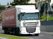 DAF XF Satellschlepper unterwegs bei Wieden-Heinr�ti am 22.04.2010